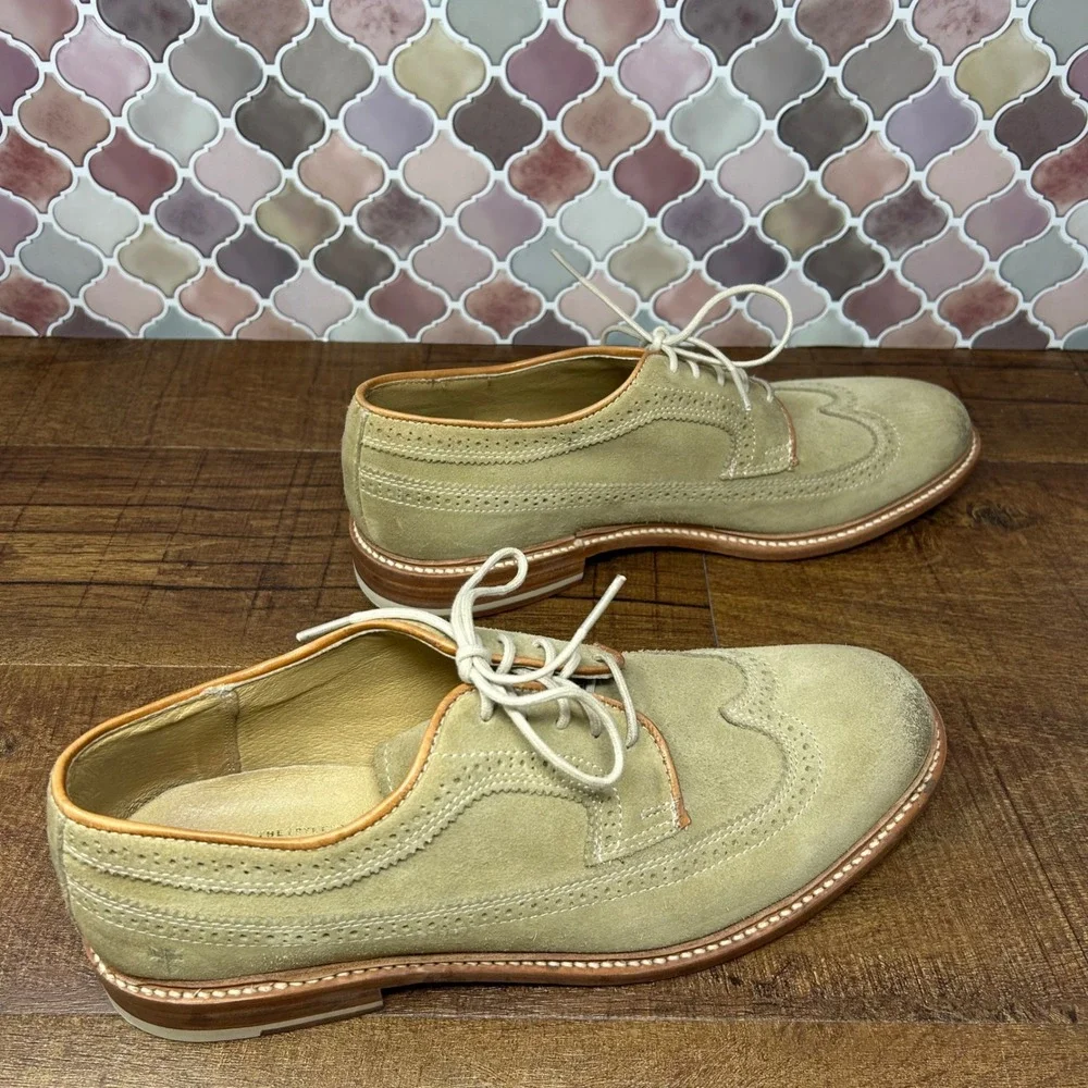 The Frye‎ Company, John A Frye Men's Beige Suede Wingtip Size 11D
